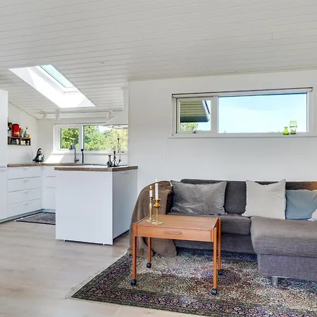 Дом отдыха Selle - 100m From The Sea By Interhome Себю