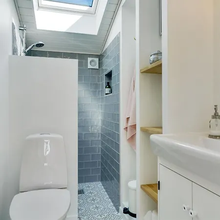 Selle - 100m From The Sea By Interhome Feriehus *